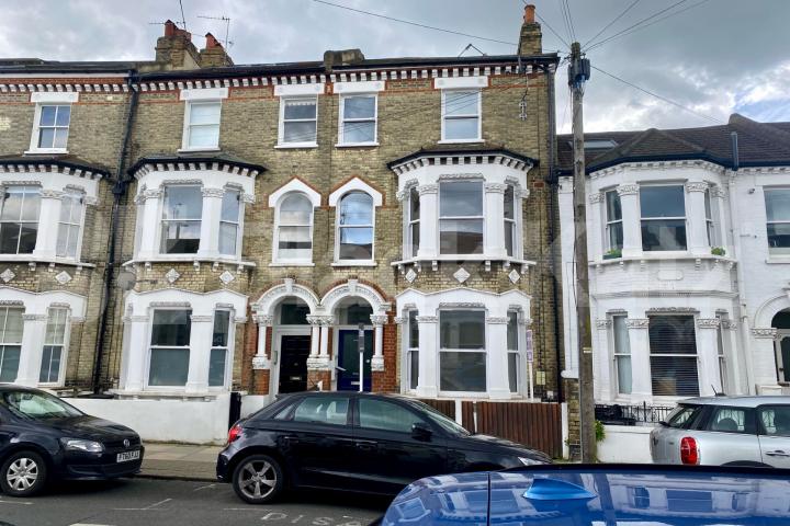 Marrying period charm with contemporary living & newly redecorated throughout  Lavender Sweep , Clapham Junction 